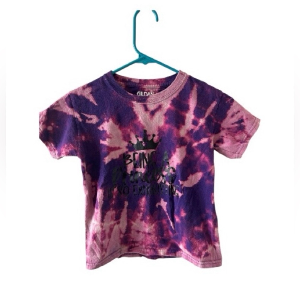 Bleach Dyed/Gildan Brand/Girls Graphic Tee/Size XS